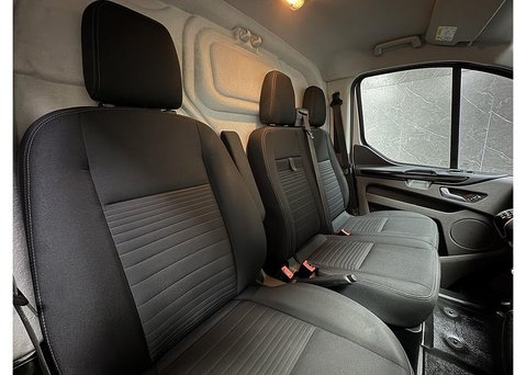 Ford Transit Custom 2.0 280 EcoBlue Limited Panel Van 5dr Diesel Manual L1 H1 Euro 6 (130 ps) 28