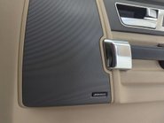 Land Rover Discovery 3.0 Discovery SE Tech SDV6 Auto 4WD 5dr 83