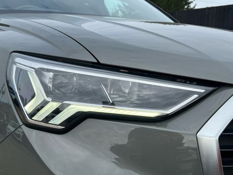 Audi Q3 TFSI QUATTRO S LINE 17