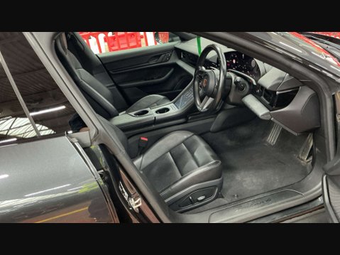Porsche Taycan Taycan 4 Cross Turismo 4WD 5dr *NATIONAL DELIVERY* 11