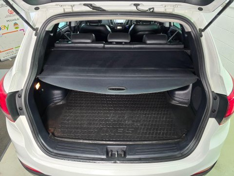 Hyundai ix35 1.7 CRDi Premium Euro 5 (s/s) 5dr 11