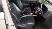 Mitsubishi Outlander 2.0h 12kWh GX4hs SUV 5dr Petrol Plug-in Hybrid CVT 4WD Euro 6 (s/s) (200 ps 23