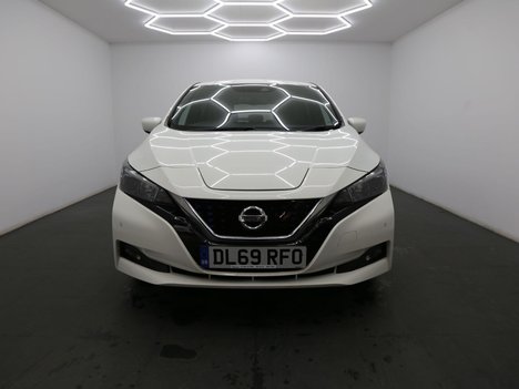 Nissan LEAF 40kWh N-Connecta Auto 5dr