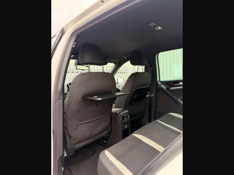Volkswagen Tiguan 2.0 Tiguan R-Line TDI BlueMotion Technology 4Motion 4WD 5dr 15