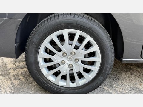 Vauxhall Vivaro L1H1 F2900 PRO S/S 17