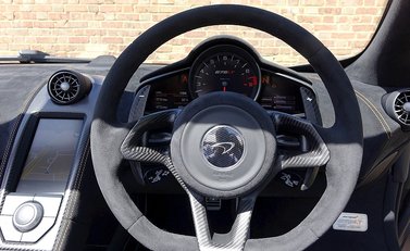 McLaren 675 LT Spider 4