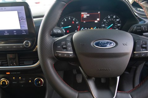 Ford Fiesta ST-LINE EDITION MHEV 19