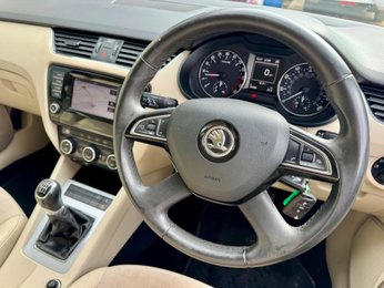 Skoda Octavia 2.0 TDI Elegance Euro 5 (s/s) 5dr