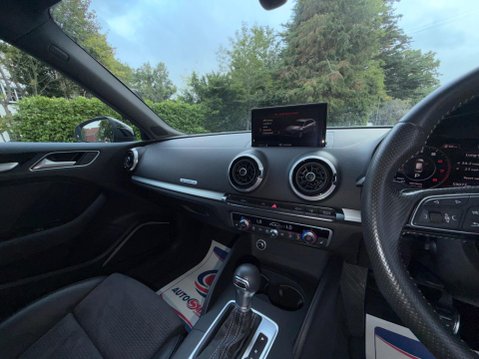 Audi A3 2.0 TFSI Black Edition Sportback S Tronic quattro Euro 6 (s/s) 5dr 17
