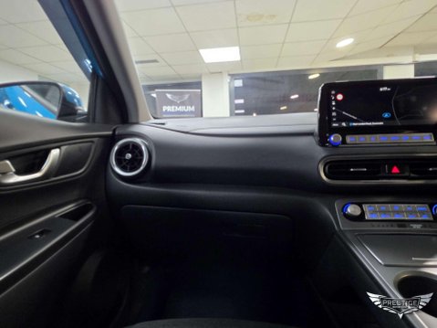 Hyundai KONA 64kWh Premium Auto 5dr (10.5kW Charger) 56