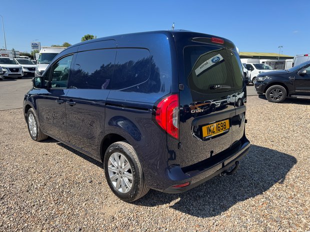 Mercedes-Benz Citan AUTO SWB [SOLD CM] L1H1 Low Roof Air Con Sensors Cam Tow Bar EURO 6 NO VAT 10