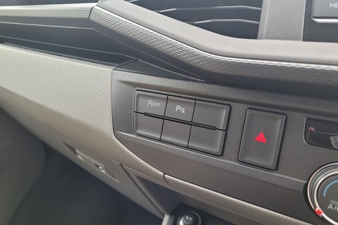 Volkswagen Transporter T6.1 T28 TDI P/V HIGHLINE 35