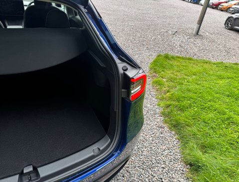 Tesla Model Y ModeL Y Long Range AWD 4WD 5dr 47