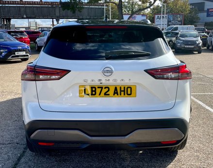 Nissan Qashqai 1.3 Qashqai N-Connecta DiG-T MHEV 5dr 6
