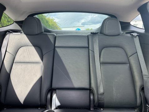 Tesla Model Y (Sold) (Dual Motor) Long Range SUV 5dr Electric Auto 4WDE (384 bhp) 12