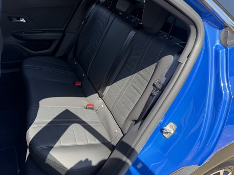 Vauxhall Mokka 100kW Ultimate 50kWh 5dr Auto 37