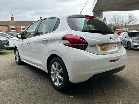 Peugeot 208 ACTIVE 1