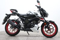 Suzuki GSX-S125 GSXS 125