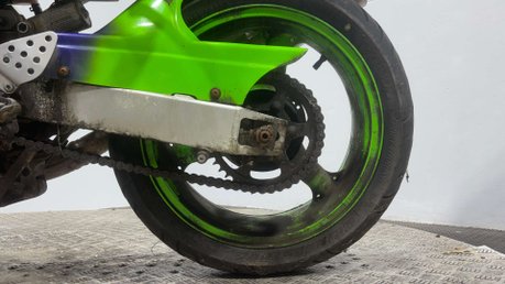 Kawasaki ZX ZX9R 1999 44K SPARES OR REPAIR PROJECT BIKE 900CC SUPER SPORT 27