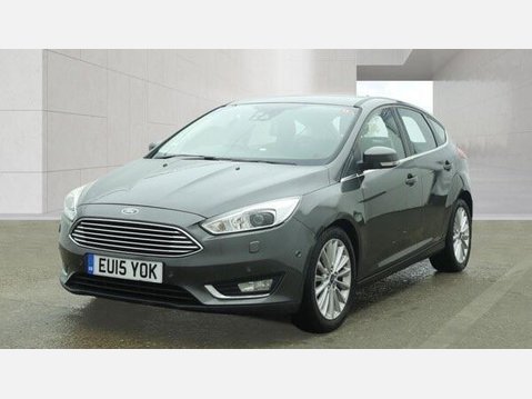 Ford Focus 1.0T EcoBoost Titanium X Euro 6 (s/s) 5dr 7