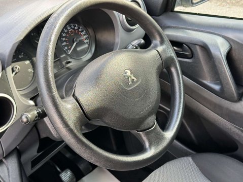 Peugeot Partner 1.6 BlueHDi 744 S L2 6dr 29