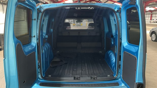 Ford Transit Connect AUTO SWB L1H1 Low Roof Limited Air Con Alloys Sensors Cam EURO 6 5