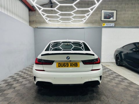 BMW 3 Series 2.0 320i M Sport Auto Euro 6 (s/s) 4dr 29