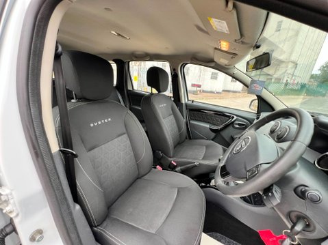 Dacia Duster LAUREATE DCI 32
