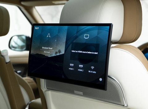 Land Rover Range Rover P530 SV 16