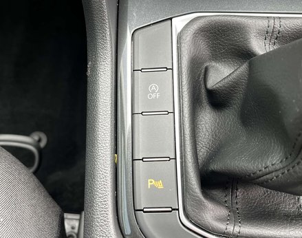 Volkswagen Tiguan 1.5 Tiguan Life TSi 5dr 52