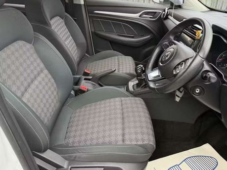 MG ZS 1.0 T-GDI Excite SUV 5dr Petrol Auto Euro 6 (111 ps) 6