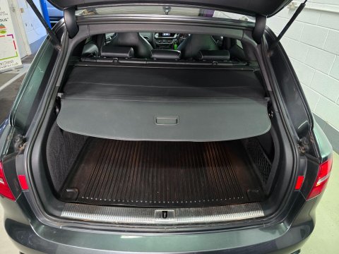 Audi RS4 4.2 FSI V8 S Tronic quattro Euro 5 5dr 11