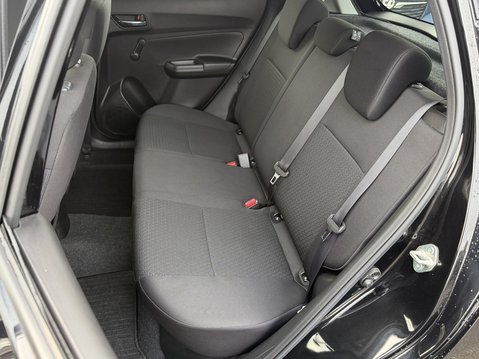 Suzuki Swift 1.2 Dualjet 83 12V Hybrid SZ-T 5dr Auto 38