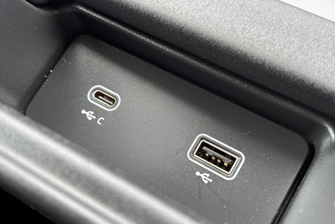 Land Rover Discovery D300 HSE Mhev Auto 4wd (S/S) Euro 6 29