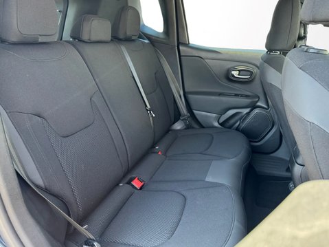Jeep Renegade 1.0 T3 GSE Night Eagle II 5dr 31