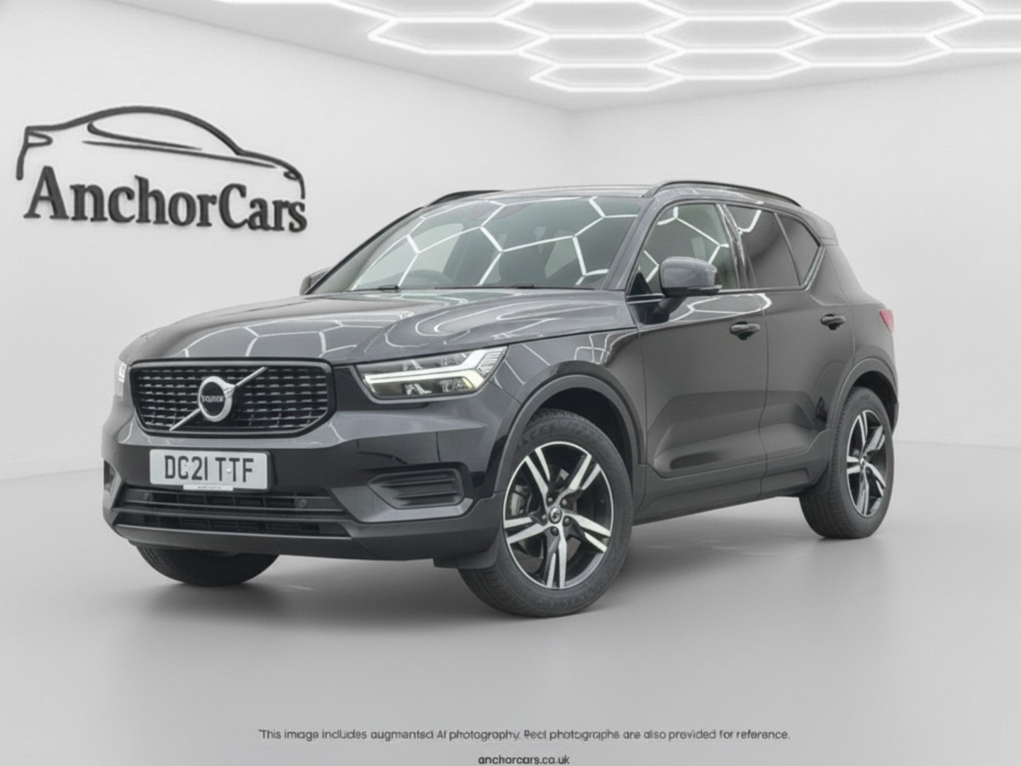2021 Volvo XC40