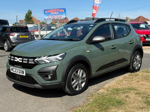 Dacia Sandero Stepway EXPRESSION TCE 8
