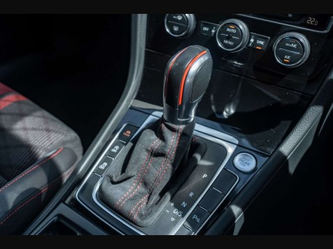 Volkswagen Golf 2.0 Golf GTi TCR Semi-Auto 5dr 18