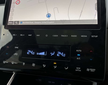 Hyundai TUCSON T-GDI ULTIMATE Petrol Hybrid 41