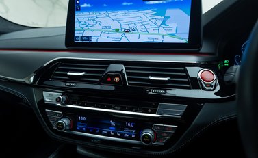 BMW M5 COMPETITION 24