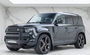 Land Rover Defender 110 D300 X 6