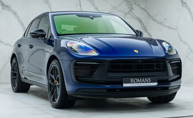 Porsche Macan GTS 9