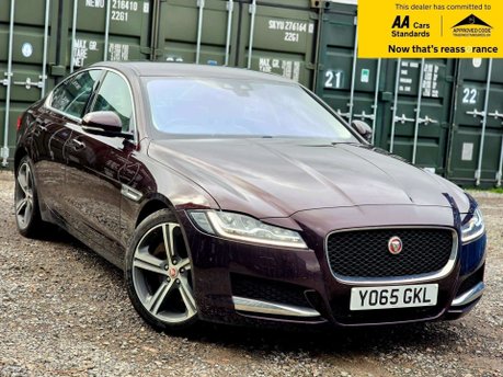 Jaguar XF 2.0d Portfolio Saloon 4dr Diesel Auto Euro 6 (s/s) (180 ps) 1