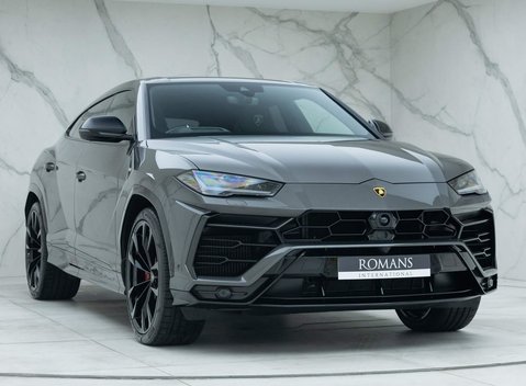 Lamborghini Urus 6