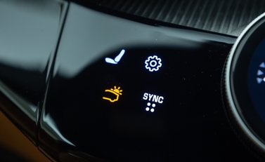 Ferrari Purosangue 25