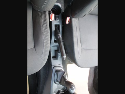Dacia Sandero 1.0 SCe Essential Euro 6 5dr 35