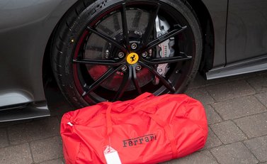 Ferrari 488 Pista 35