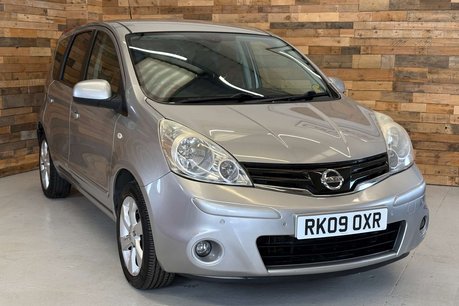 Nissan Note 1.6 16V Tekna Hatchback 5dr Petrol Auto Euro 4 (110 ps) 40