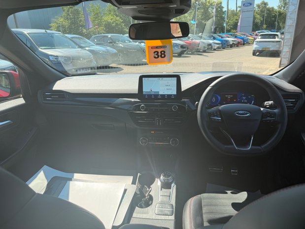 Ford Kuga ST-LINE FIRST EDITION 16