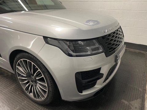 Land Rover Range Rover 3.0 SD V6 Vogue Auto 4WD Euro 6 (s/s) 5dr 53
